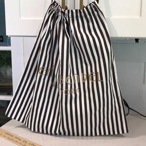 LARGE dust bag, Henri Bendel, New York,